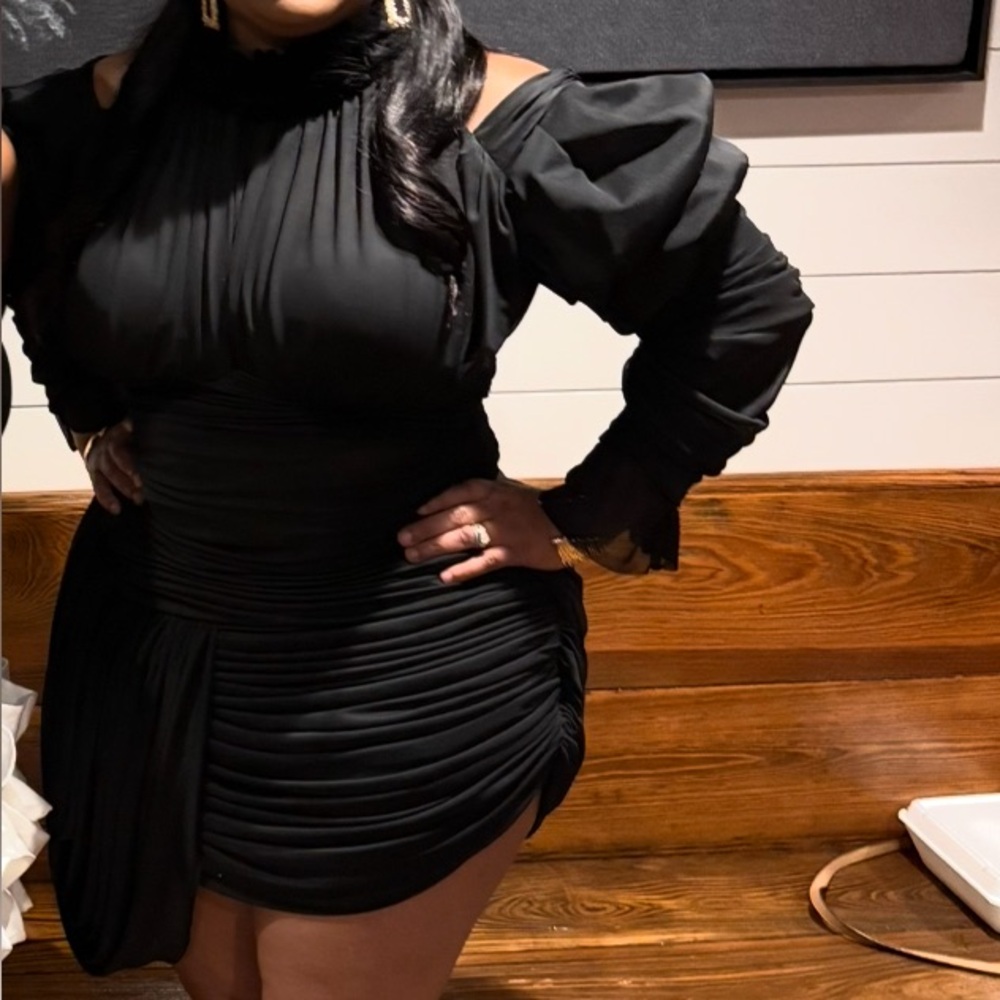 Chic Asymmetrical Black Dress - Picture 2 of 2
